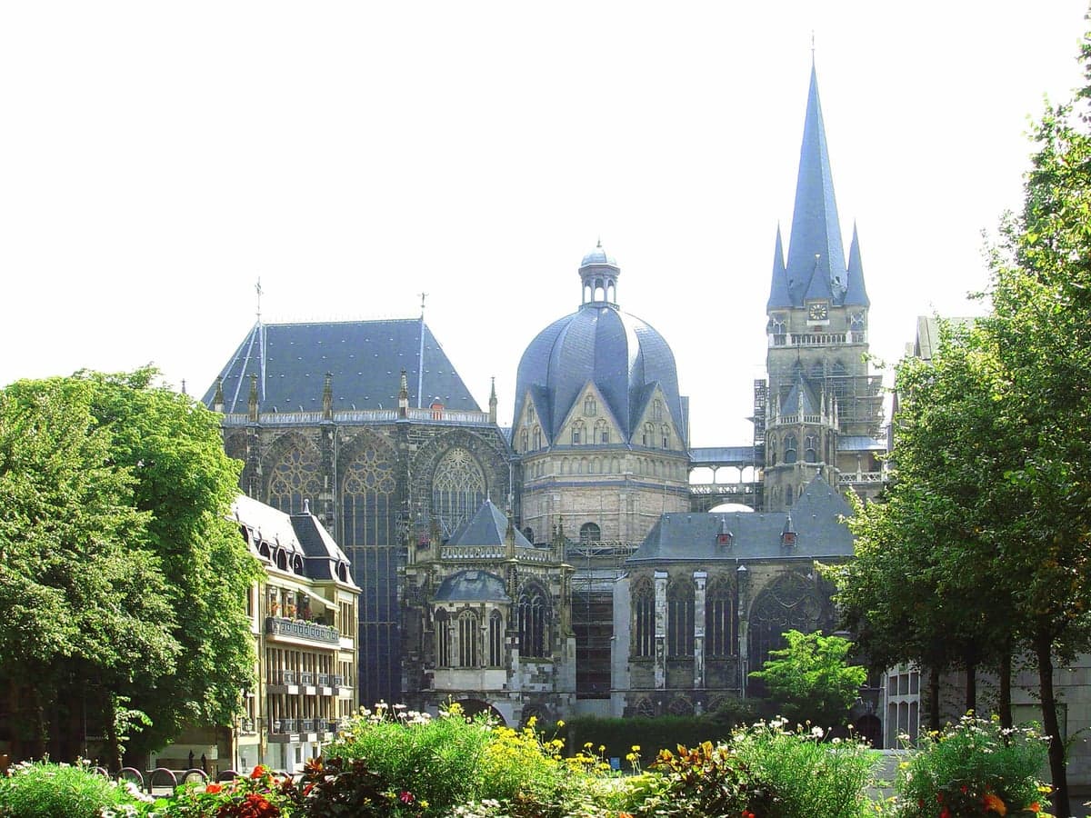 Charlemagne and the Revival of Learning