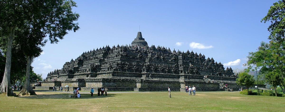 Majapahit, the Island Empire